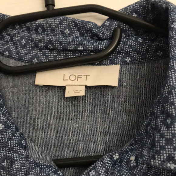 Women’s loft button down shirt size L - Picture 2 of 4